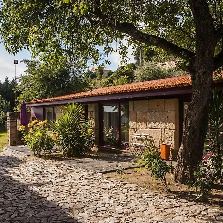 Nice Holiday In Carrazeda De Ansia With Private Terrace 트랄하리즈