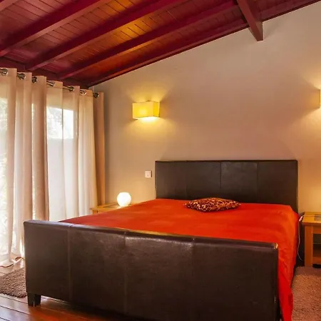 Nice Holiday In Carrazeda De Ansia With Private Terrace 펜션 트랄하리즈