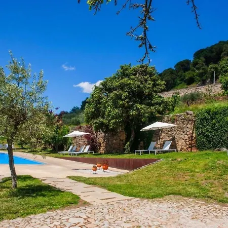 Nice Holiday In Carrazeda De Ansia With Private Terrace 펜션
