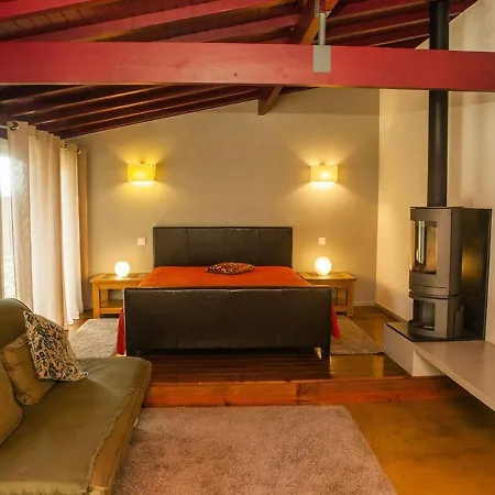 Nice Holiday In Carrazeda De Ansia With Private Terrace 펜션 트랄하리즈